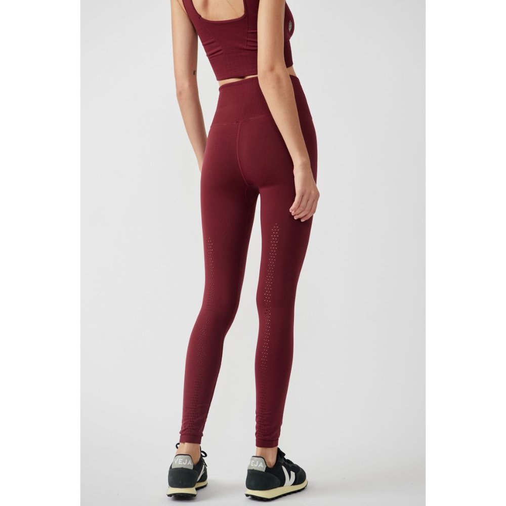 FP MOVEMENT Good Karma Leggings / Burgundy - Picture 4 of 6